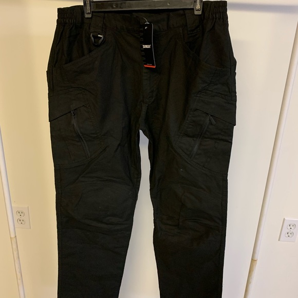 TACVASEN Men's Outdoor Tactical Cargo Casual Pants - Picture 2 of 3
